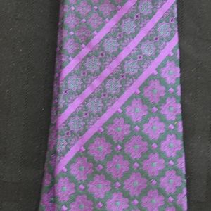 Leonard Paris Silk Tie